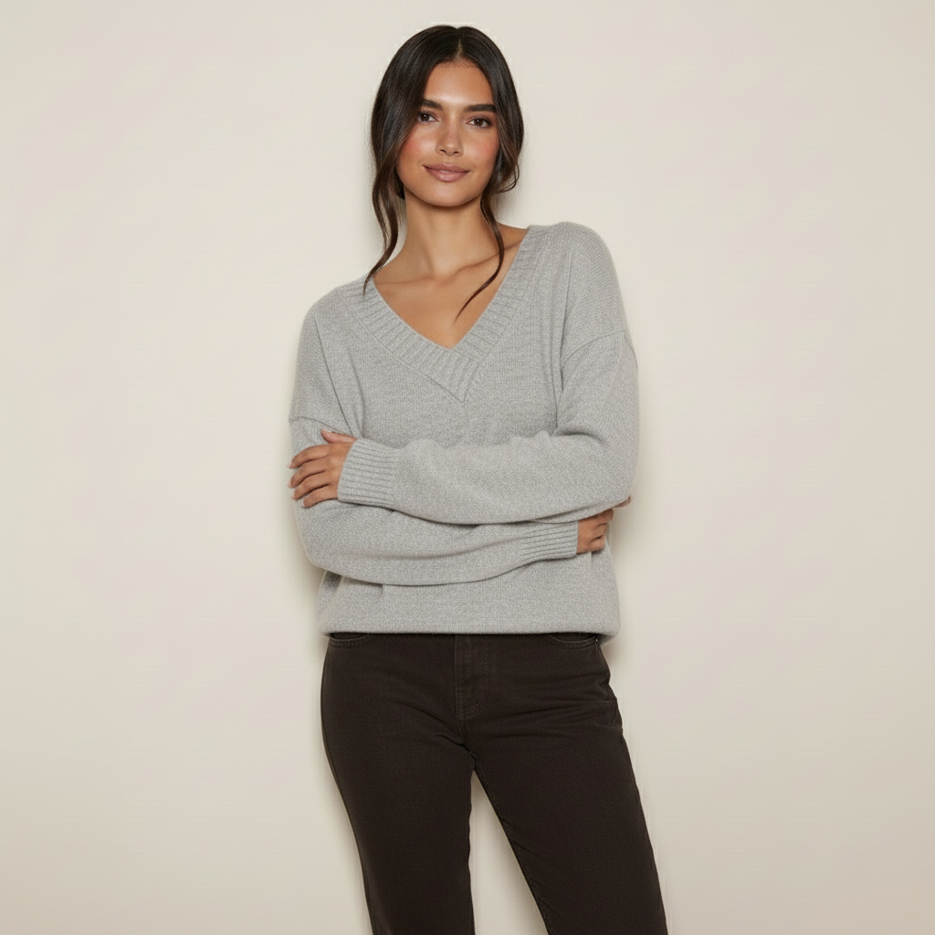 Evelyn Women's Oversized Sweater | Cozy V-Neck, Soft Knit