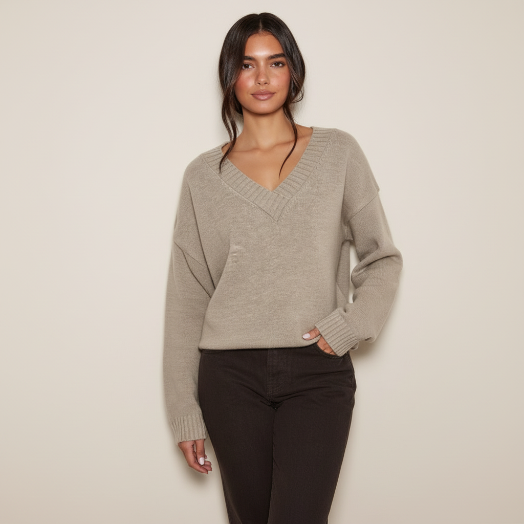 Evelyn Women's Oversized Sweater | Cozy V-Neck, Soft Knit